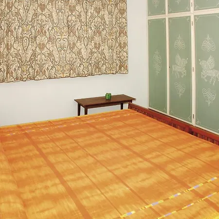 Ariston Apartment *